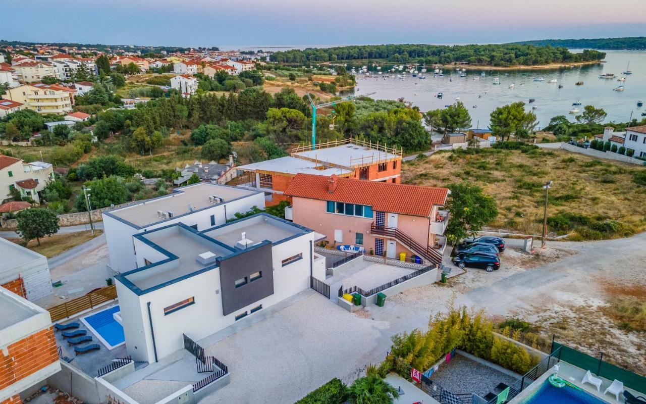 Villa Rougemarin - Marin With Private Pool Medulin Kültér fotó